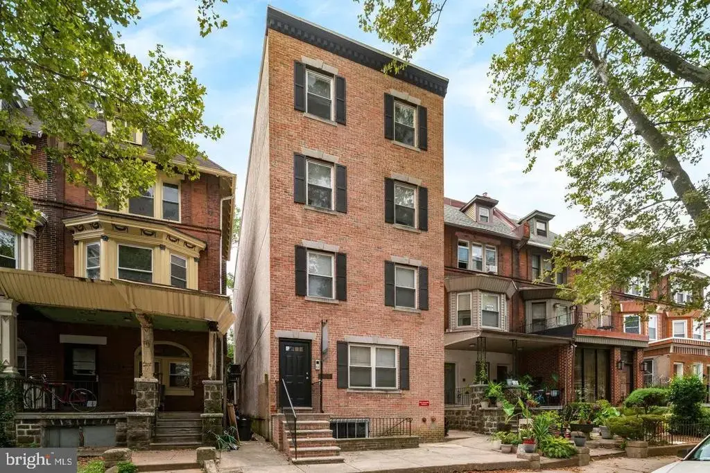5038-00 Spruce St, PHILADELPHIA