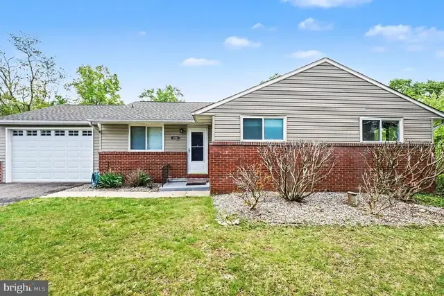 201 Mountain Rd, Fallston