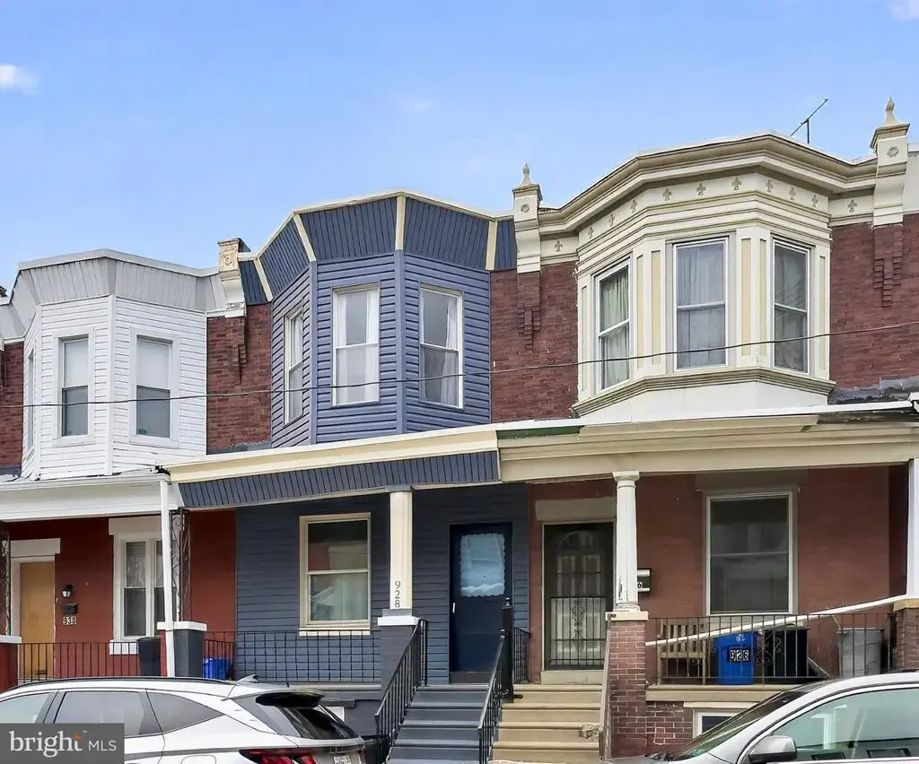 928 S Conestoga St, PHILADELPHIA