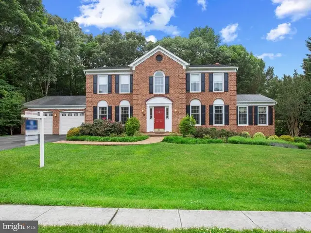527 Post Oak Rd, Annapolis