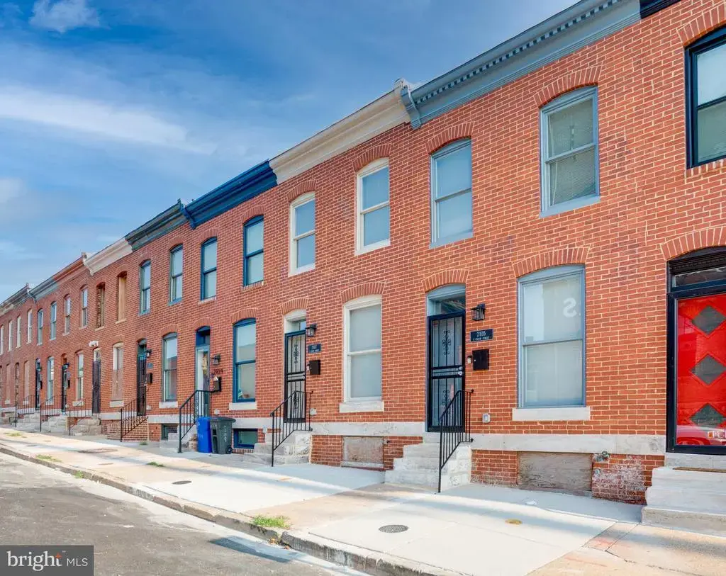 2117 E Chase St, BALTIMORE