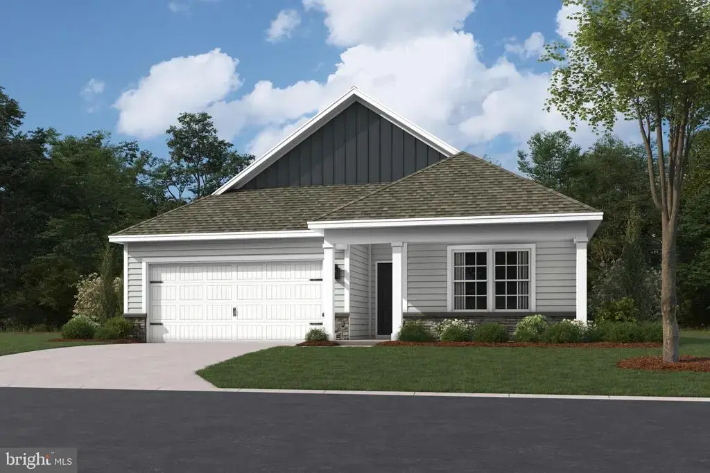 135 Christina Dr, YORK