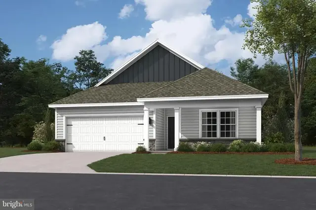135 Christina Dr, York