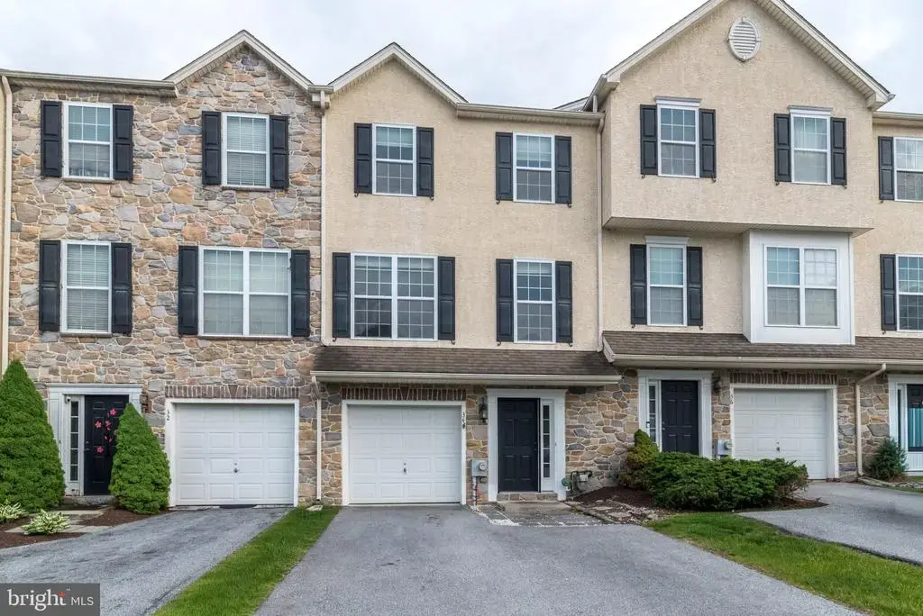 34 Lukens Dr, COATESVILLE