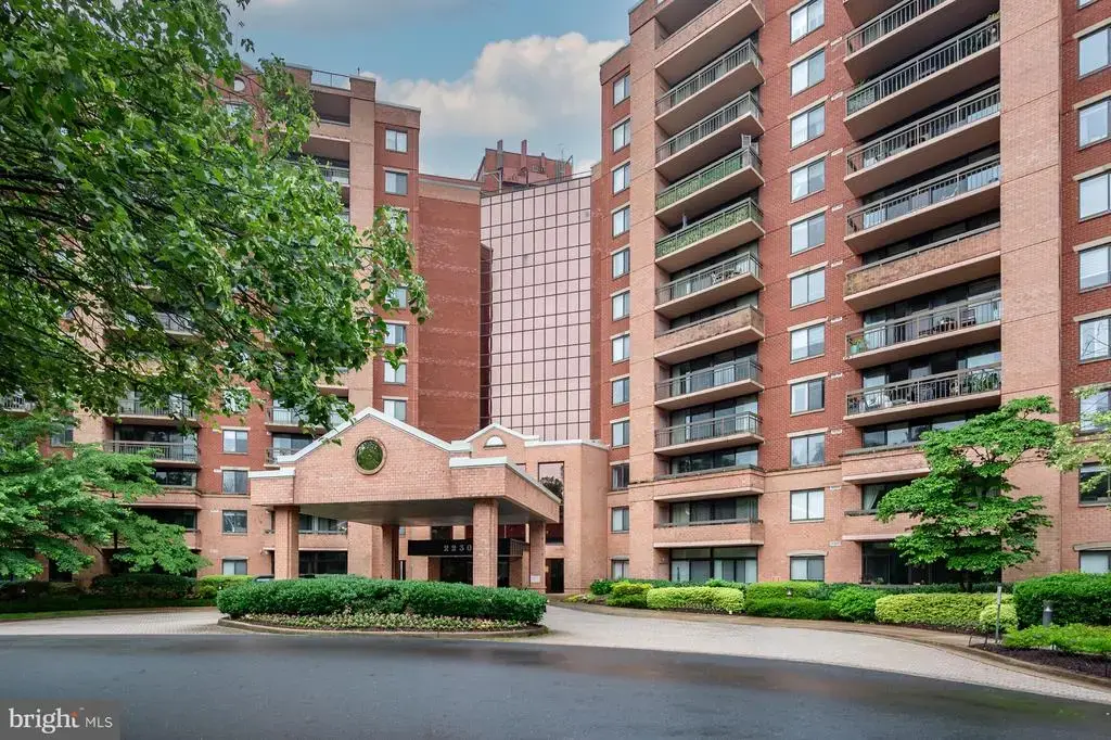 2230 George C Marshall Dr #517, FALLS CHURCH