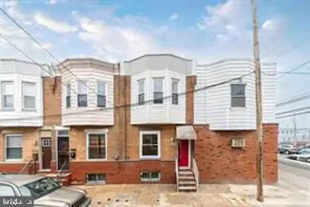 2102 S Opal St, PHILADELPHIA