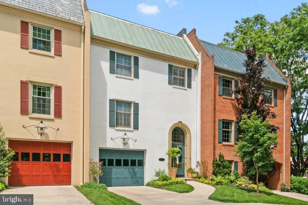 4 Hume Ct #25, TOWSON
