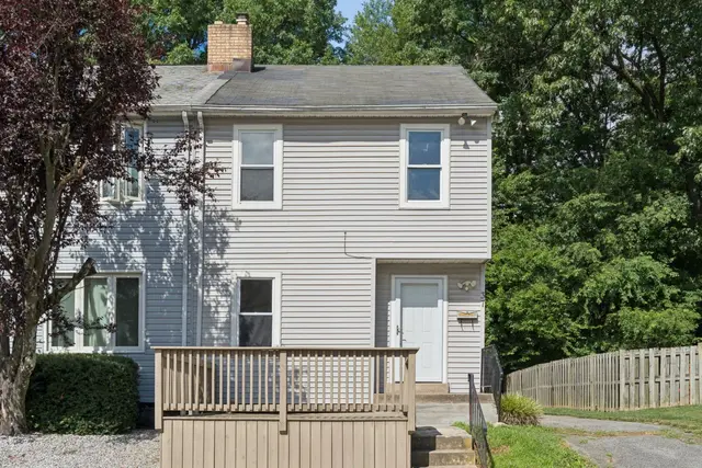 37 Darien, New Castle