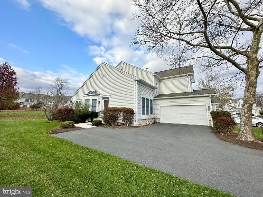 41 Maidenhead Rd, PRINCETON