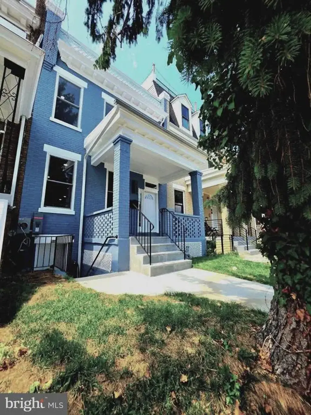 3220 Warder St Nw, WASHINGTON