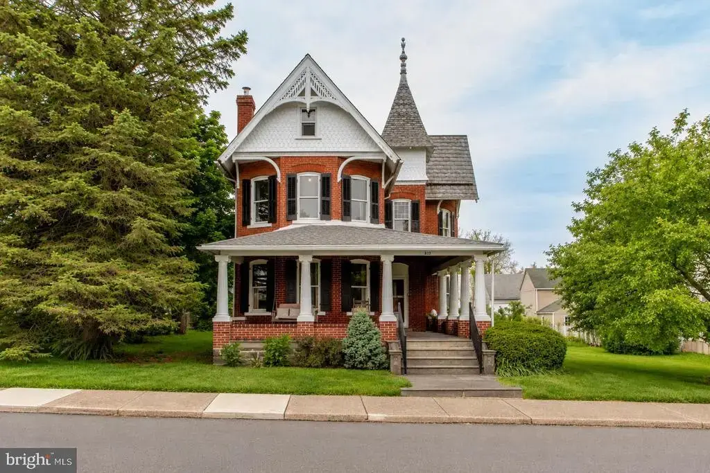 813 Juniper St, QUAKERTOWN