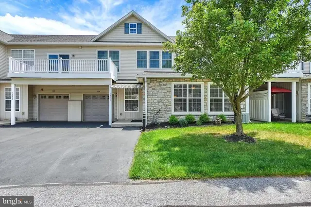 1204 Crestview Ln #1204, Stewartstown