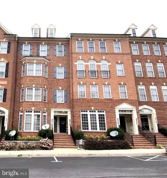 9520 Hyde Pl #9520, Frederick
