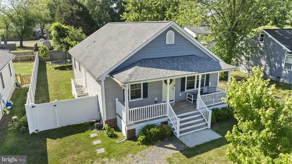 320 2nd St, COLONIAL BEACH