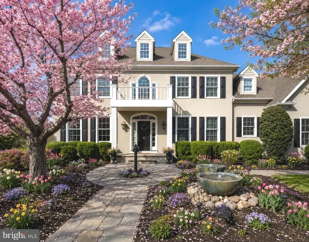 8 Eastburn Drive, NEW HOPE