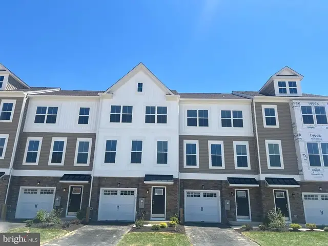 756 Rosler Way, Middletown
