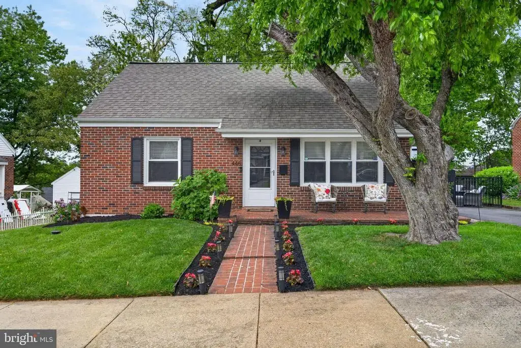 446 Lincoln Ave, EPHRATA