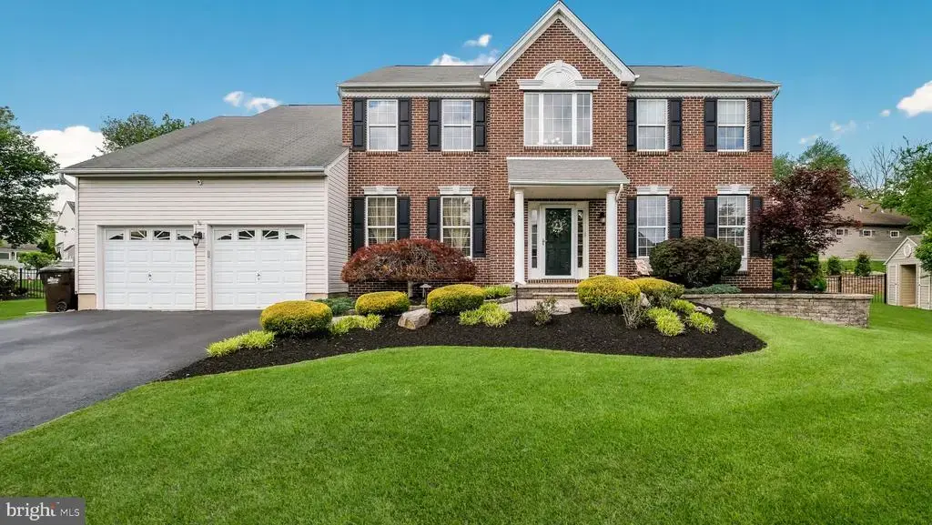 306 Crimson Ct, WARRINGTON