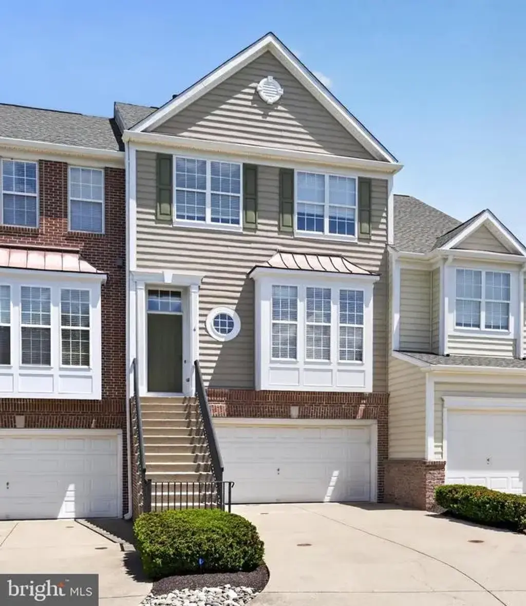 4 Addison Ct, DOYLESTOWN