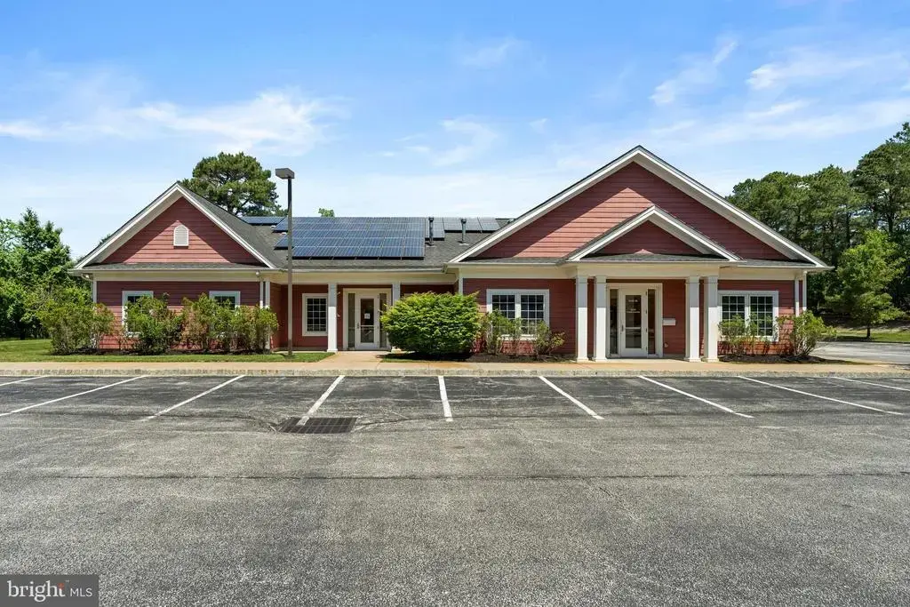 2 Eastwick Dr #202, GIBBSBORO