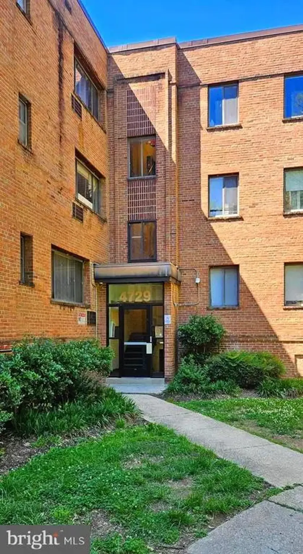 4729 1st St Sw #101, WASHINGTON