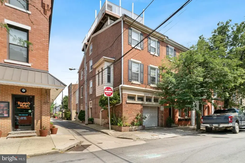 729 S 2nd St #a, PHILADELPHIA