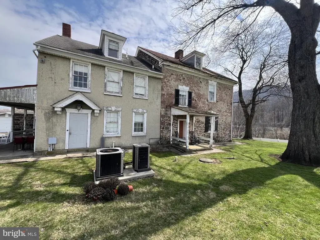 2039 Philadelphia, BIRDSBORO