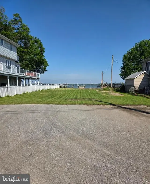 13111 E Greenbank Rd, Middle River