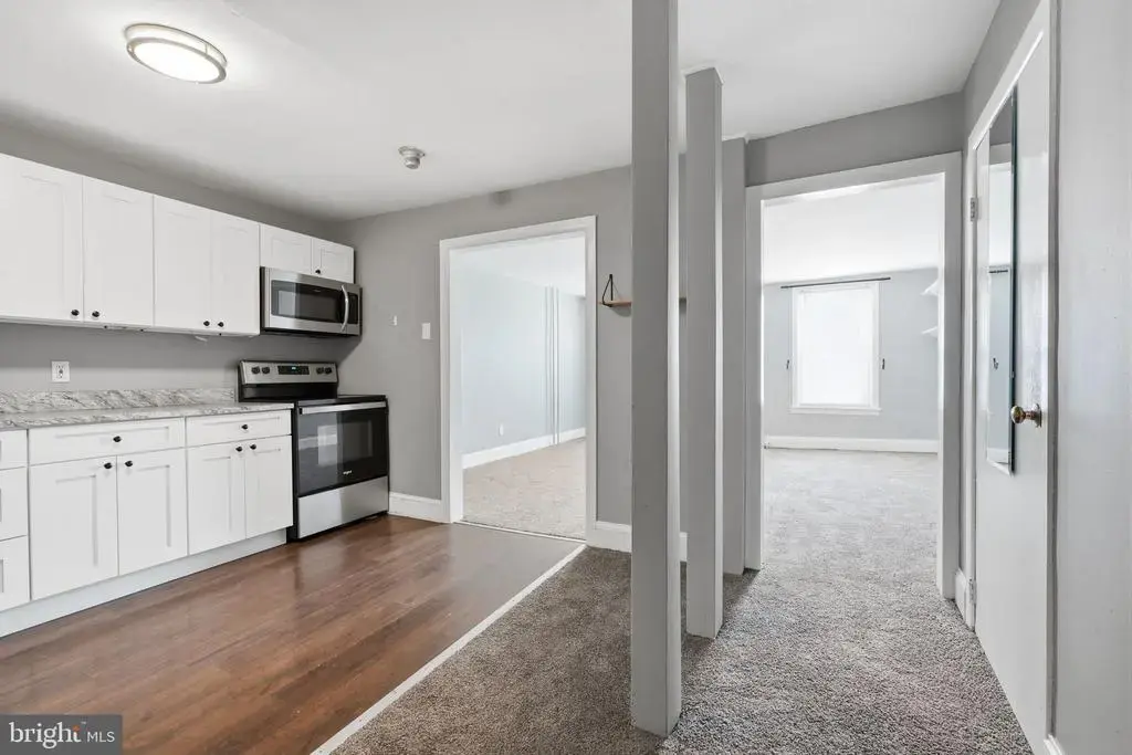 4329 Main St #2, PHILADELPHIA