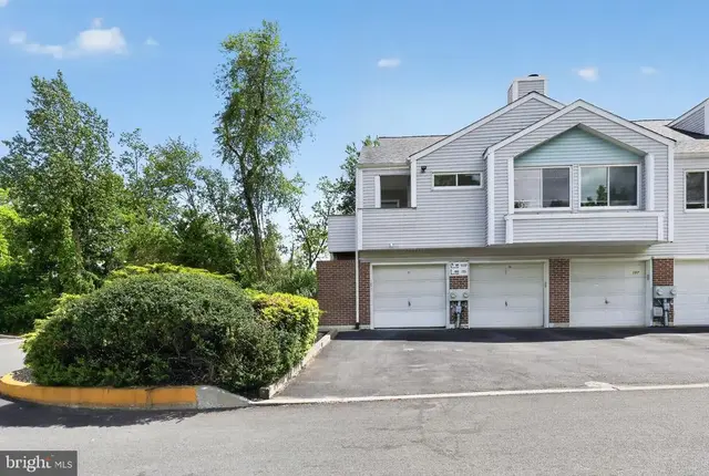 101 Margit Ct, Newark