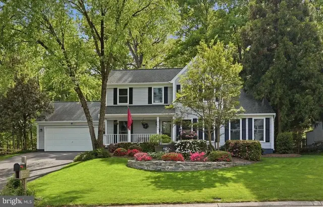 21283 Smokehouse Ct, Ashburn