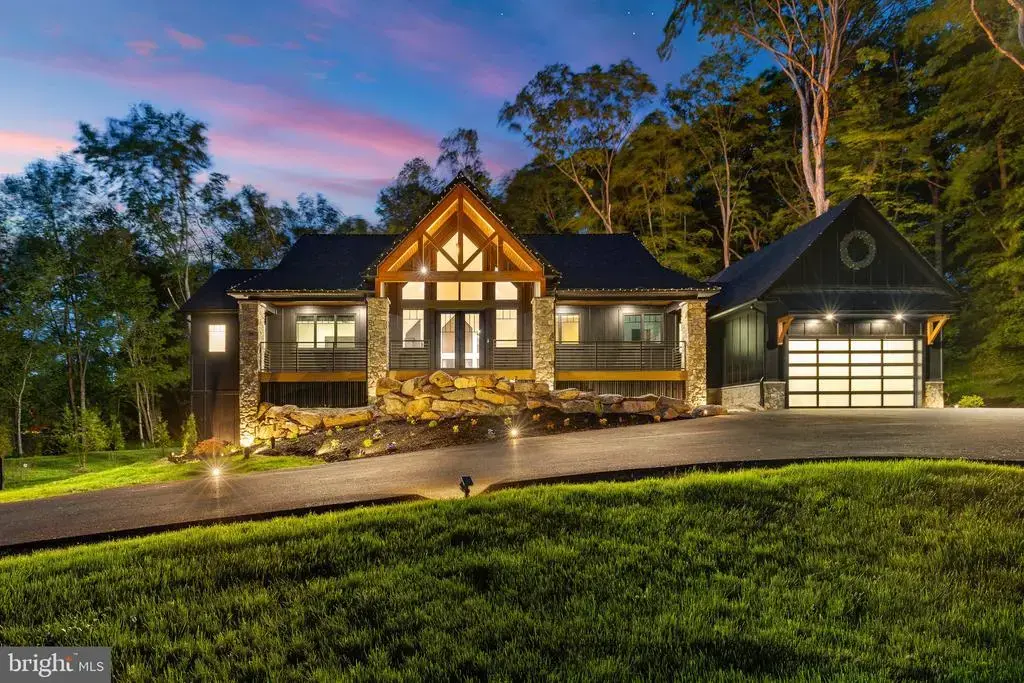 127 S Shady Retreat Rd, DOYLESTOWN