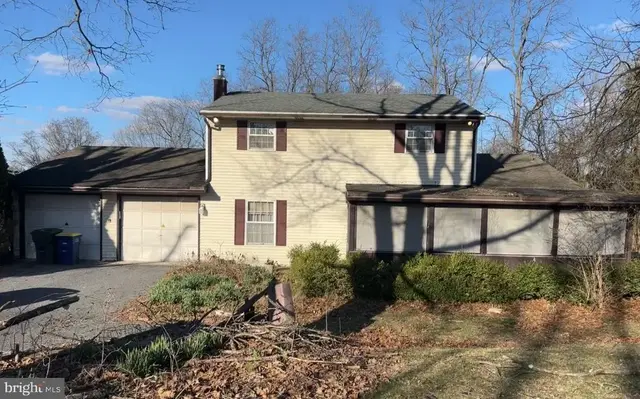 652 Billet Dr, Mechanicsburg