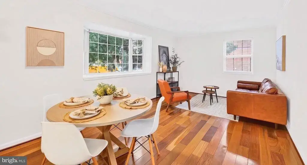 2912 Peyton Randolph Dr #101, FALLS CHURCH
