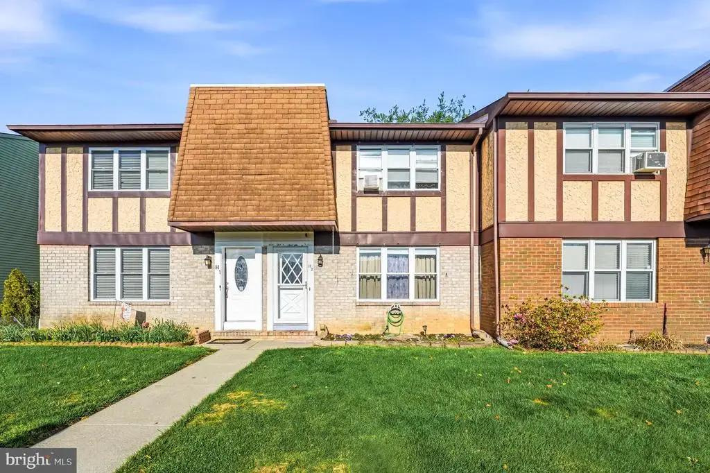 1964 E Oak Rd #h2, VINELAND