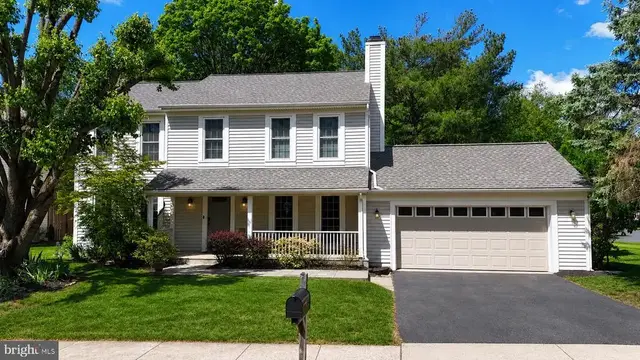 5518 Sequoia Farms Dr, Centreville