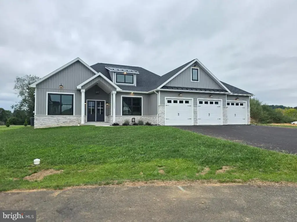 10845 Sierra Dr, WAYNESBORO