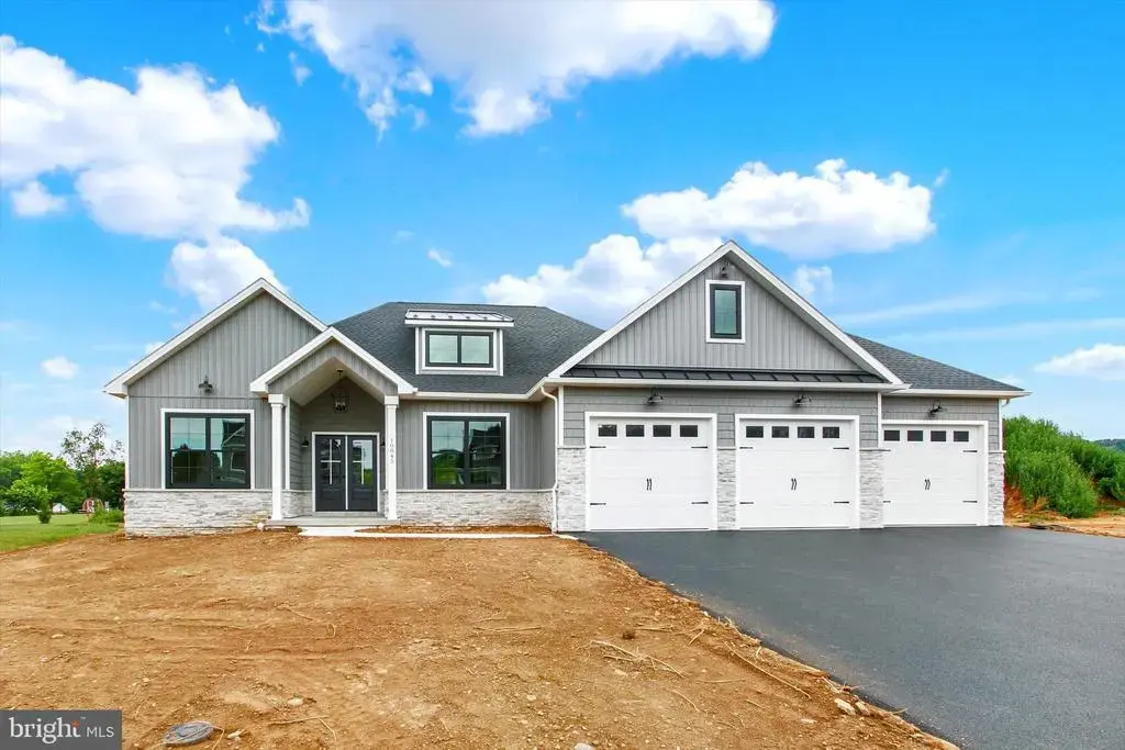 10845 Sierra Dr, WAYNESBORO