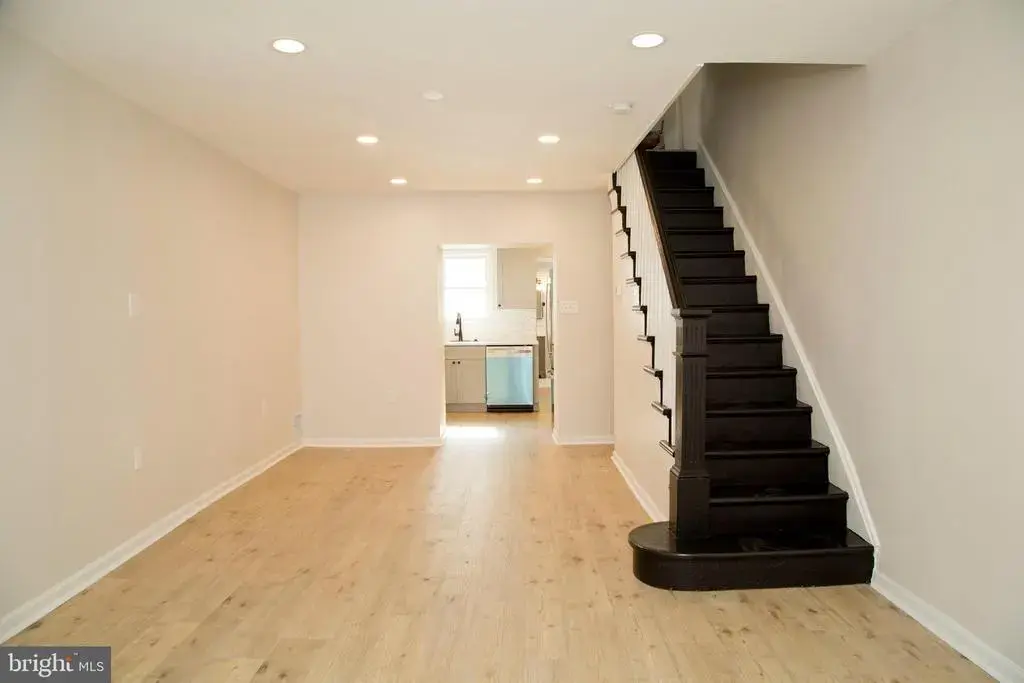 1229 S Warnock St, PHILADELPHIA
