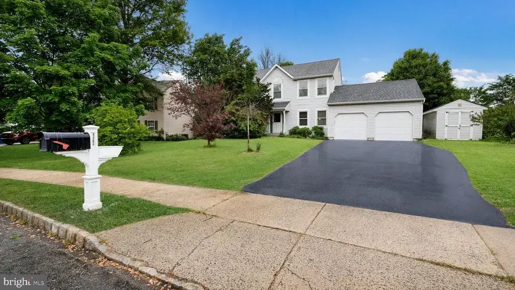4806 Woodspring Dr, PIPERSVILLE