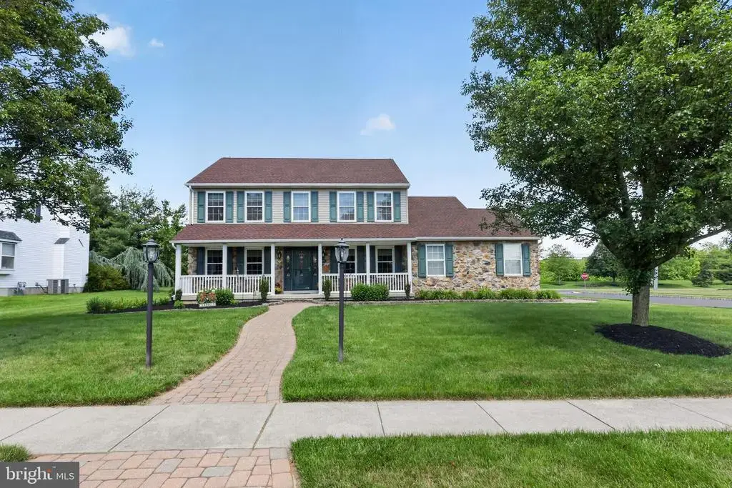 203 Glenview Dr, WARRINGTON