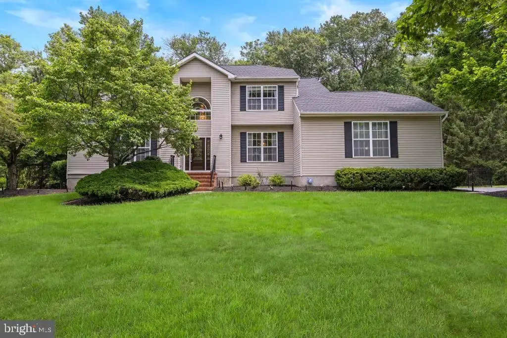 15 Arnold Ln, ROBBINSVILLE