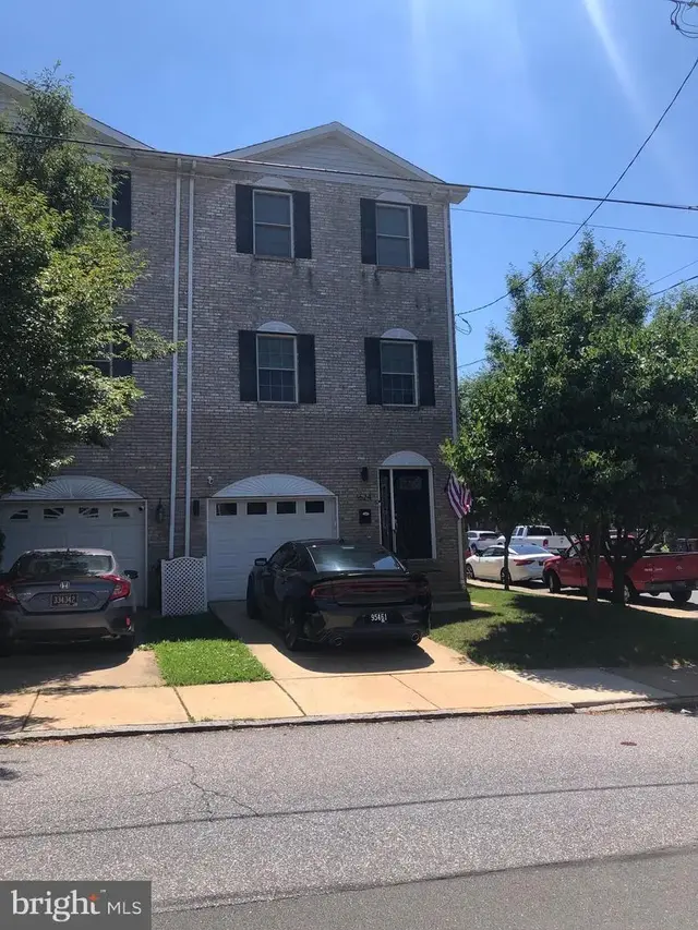 1624 W 9th St, Wilmington
