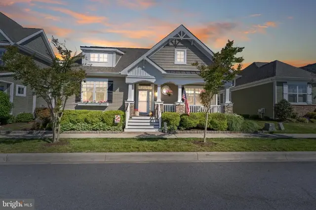 205 Heritage Blvd, Milton