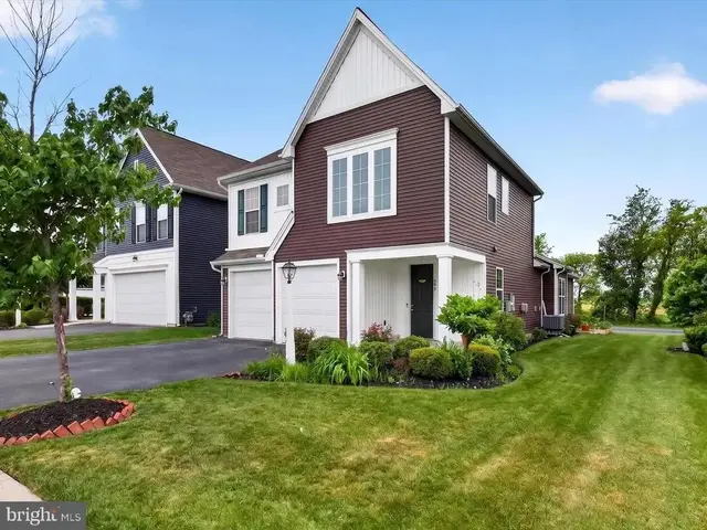 799 Barn Swallow Way, Mechanicsburg