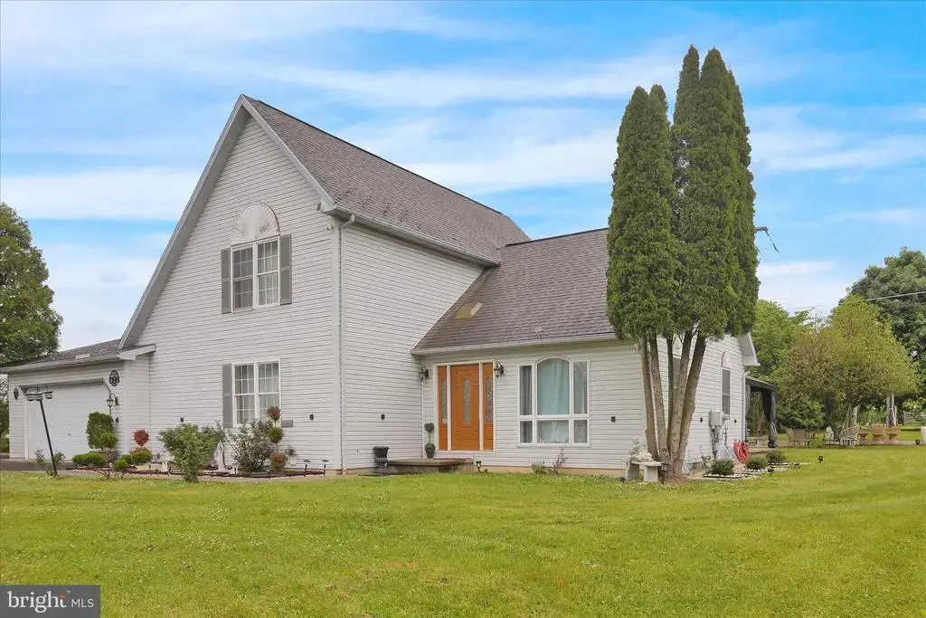 422 Noble St, KUTZTOWN