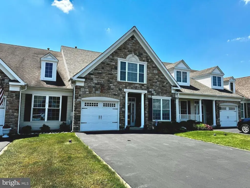 115 Reagan Dr, SELLERSVILLE