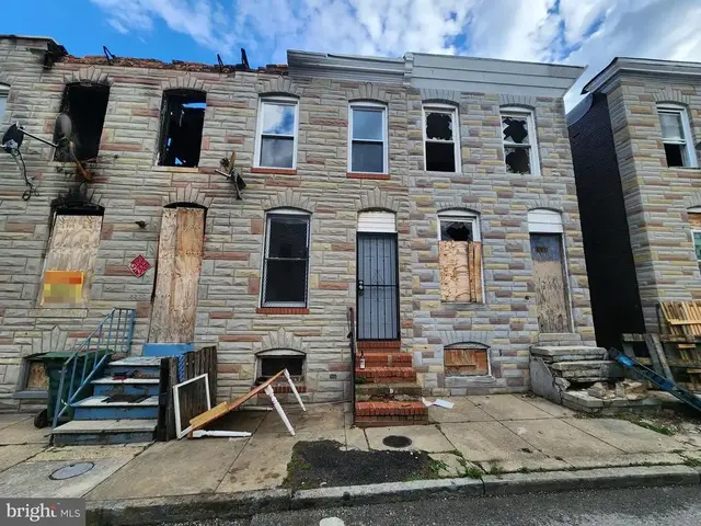 2218 Christian St, Baltimore