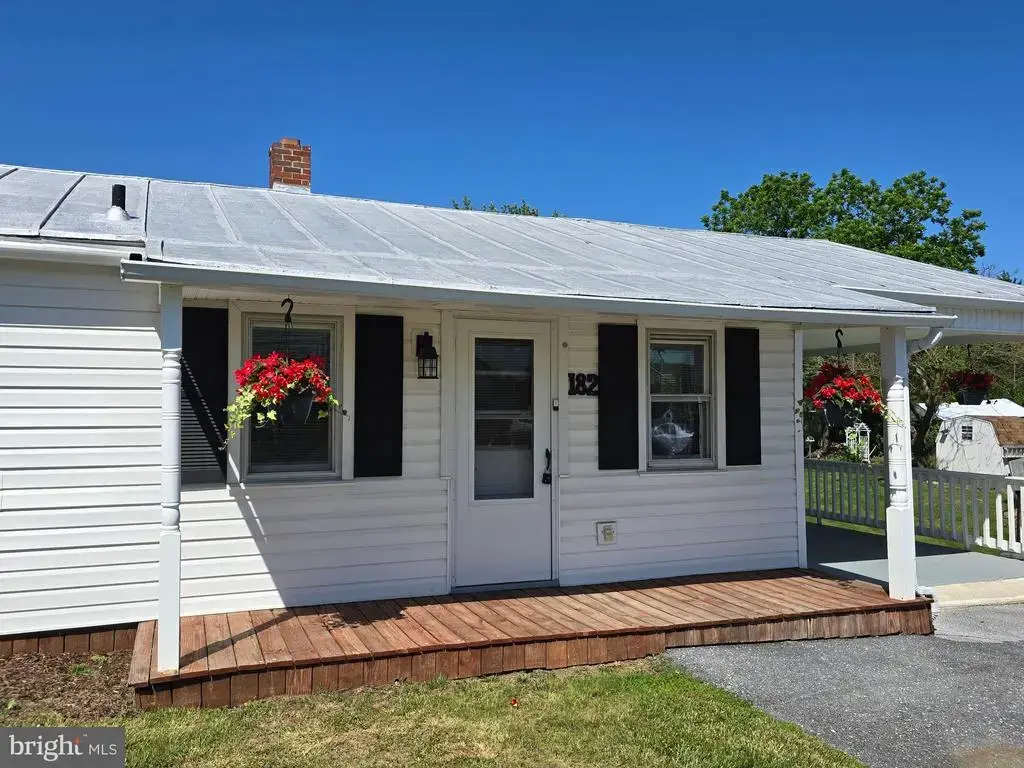 182 Shenandoah St, MOUNT JACKSON