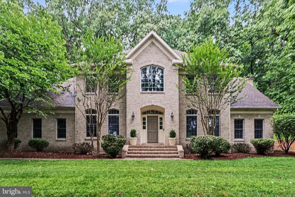 1071 Knoll Dr, HUMMELSTOWN